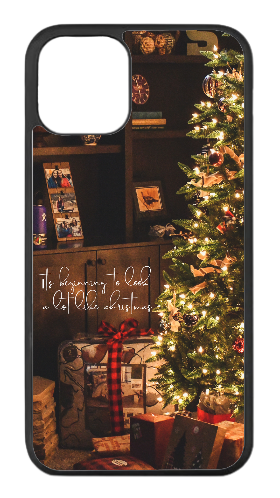 IT'S BEGINNING TO LOOK ALOT LIKE CHRISTMAS